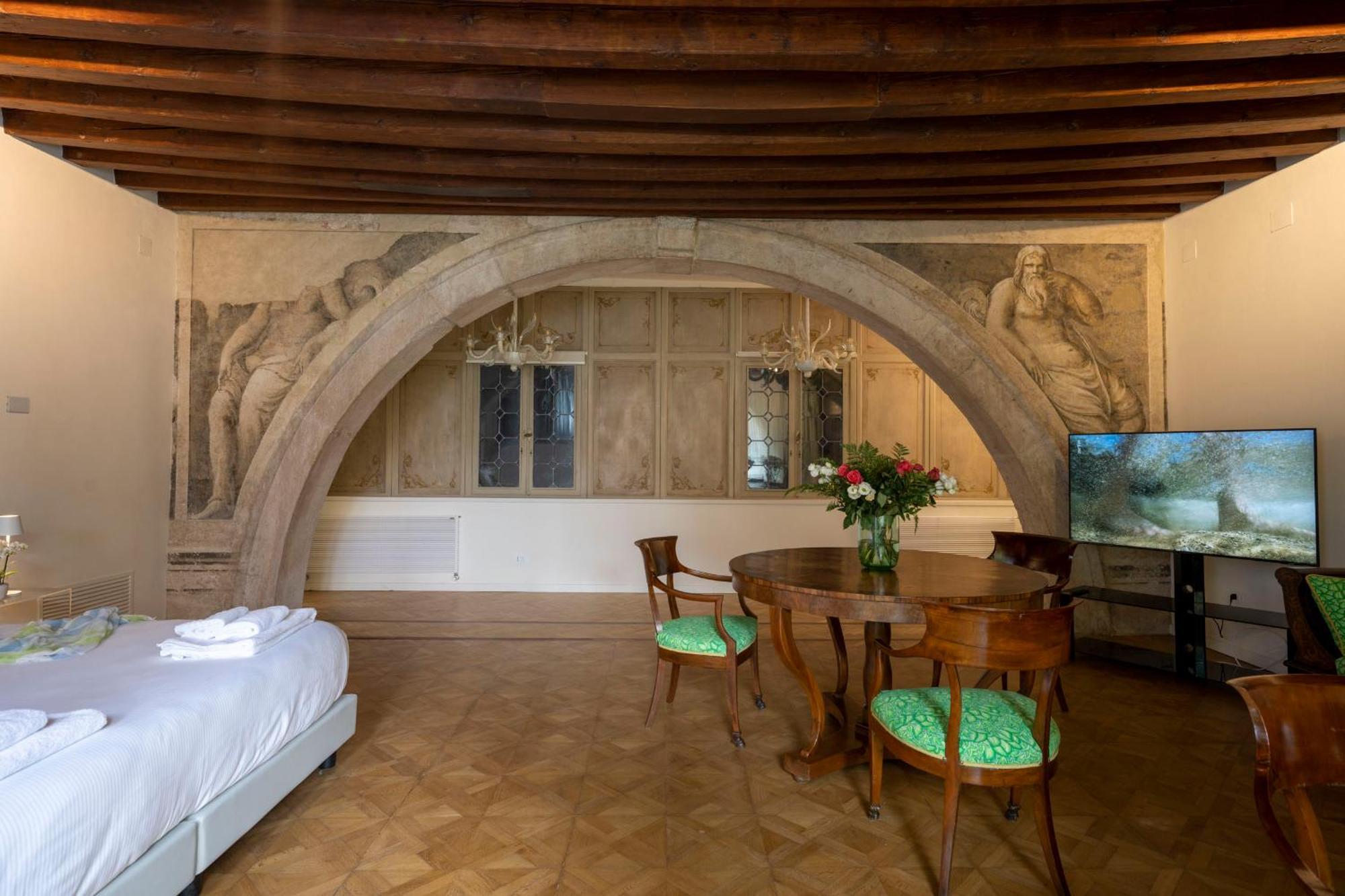 Mocenigo Grand Canal Luxury Suites Venice Exterior photo