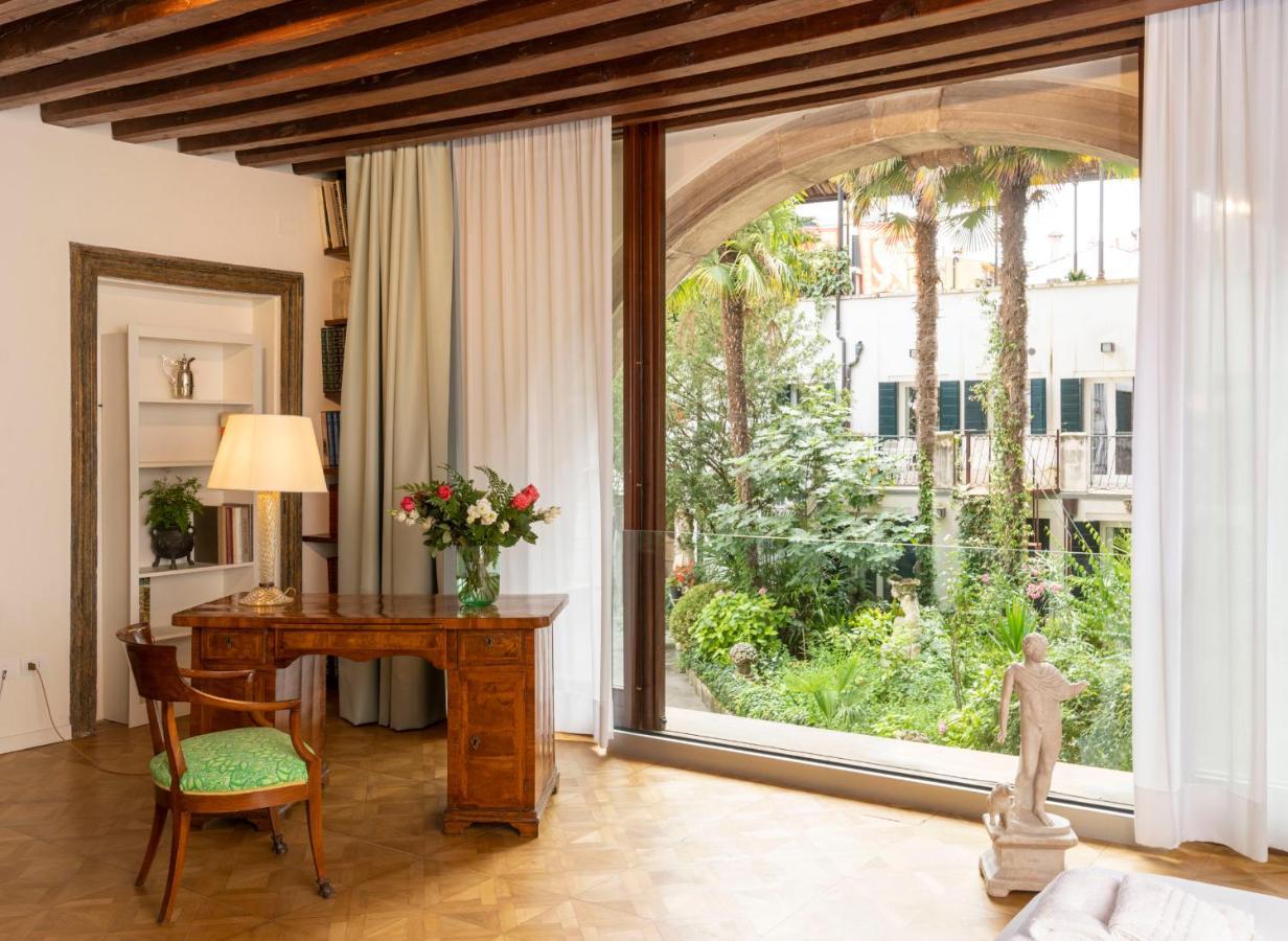 Mocenigo Grand Canal Luxury Suites Venice Exterior photo
